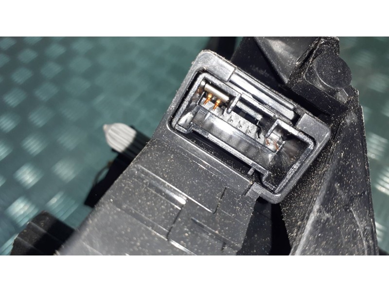 Recambio de mando multifuncion para ford focus lim. (cb4) referencia OEM IAM 4M5T14A664AB 17D940 4M5T