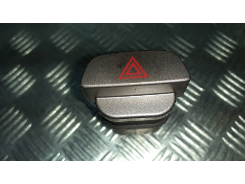 Recambio de warning para ford focus lim. (cb4) referencia OEM IAM 8M5T13A350AB  