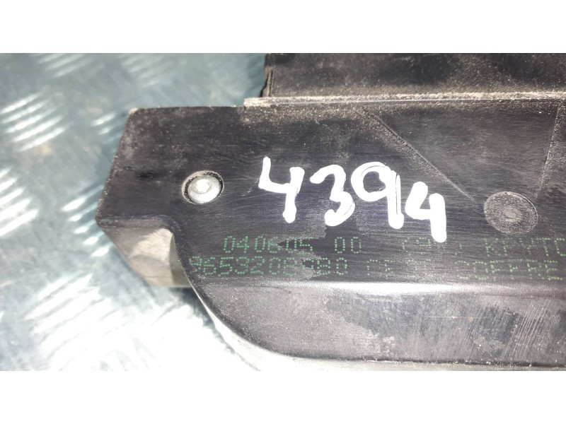 Recambio de cerradura maletero / porton para peugeot 407 referencia OEM IAM 04060500 9653208080 