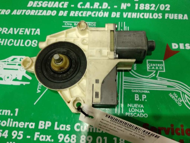 Recambio de motor elevalunas trasero izquierdo para peugeot 407 st confort referencia OEM IAM 0130822201 994651102 BROSE