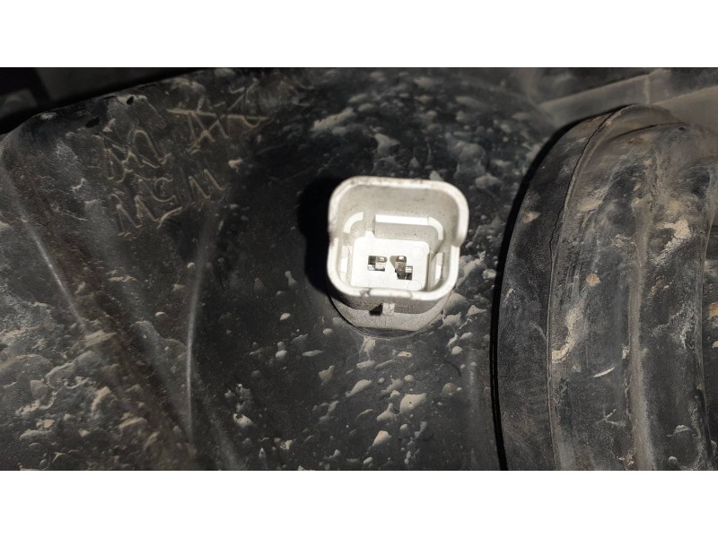 Recambio de faro izquierdo para citroen xsara picasso referencia OEM IAM 9631495180 89800190 