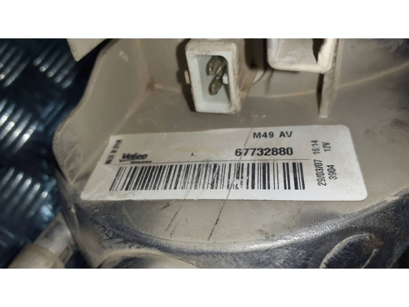 Recambio de piloto delantero izquierdo para citroen berlingo referencia OEM IAM 67732880  