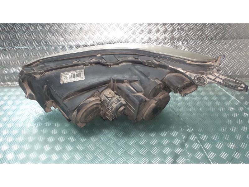 Recambio de faro derecho para citroen c5 berlina referencia OEM IAM 9661316580 89901091 