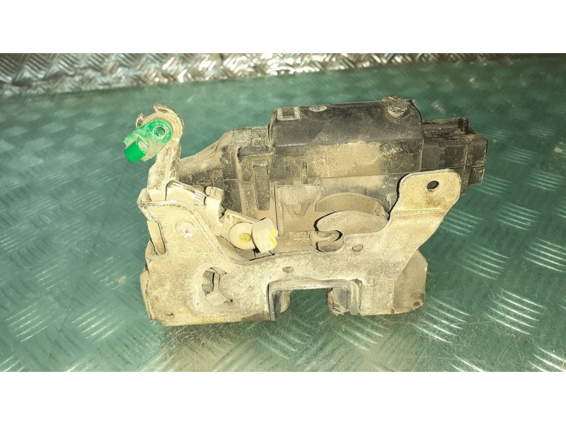 Recambio de cerradura puerta delantera izquierda para renault kangoo (f/kc0) referencia OEM IAM   