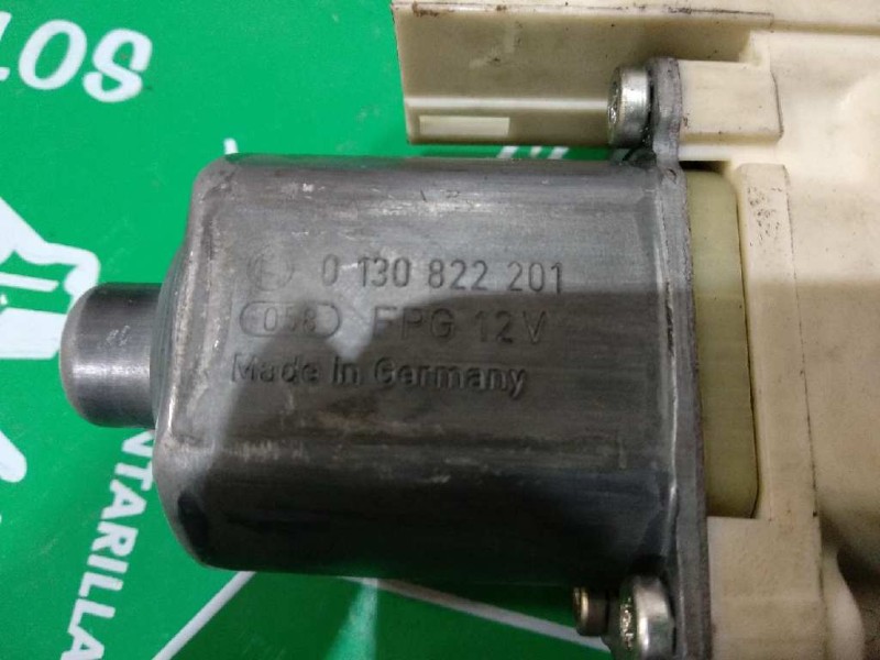 Recambio de motor elevalunas trasero izquierdo para peugeot 407 st confort referencia OEM IAM 0130822201 994651102 BROSE