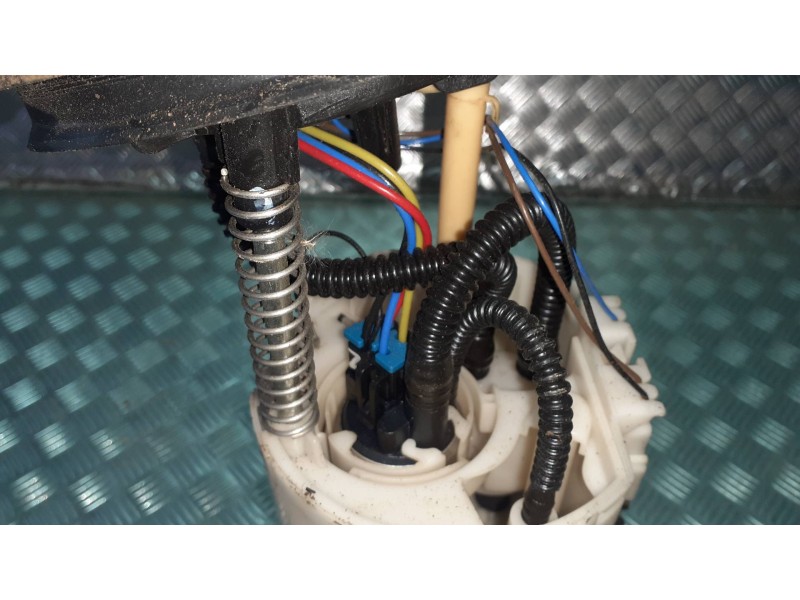 Recambio de aforador para volkswagen golf vii lim. referencia OEM IAM 5Q0919050  