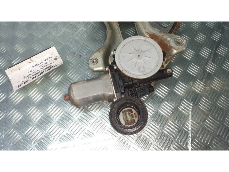 Recambio de elevalunas delantero derecho para toyota rav 4 (a3) referencia OEM IAM 8571035180 2621002330 CON MOTOR
