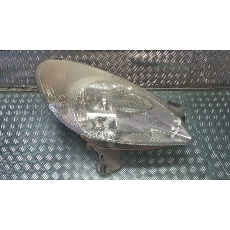 Recambio de faro derecho para citroen xsara picasso referencia OEM IAM 9631494980 89300200 