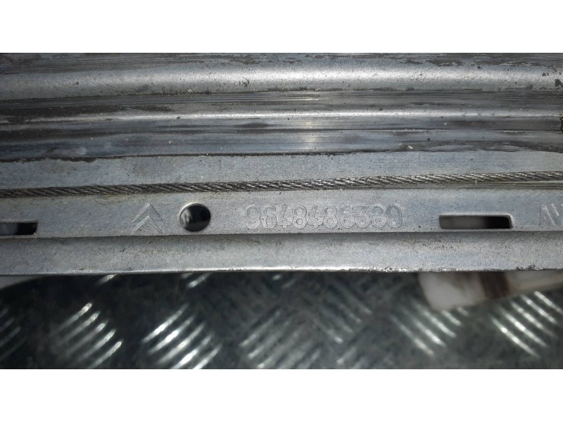 Recambio de elevalunas delantero derecho para citroen c5 berlina referencia OEM IAM 995747 9648486380 SIN MOTOR