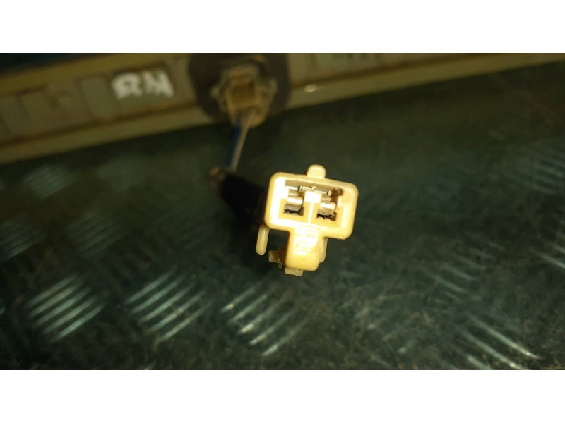 Recambio de luz central de freno para toyota rav 4 (a3) referencia OEM IAM   