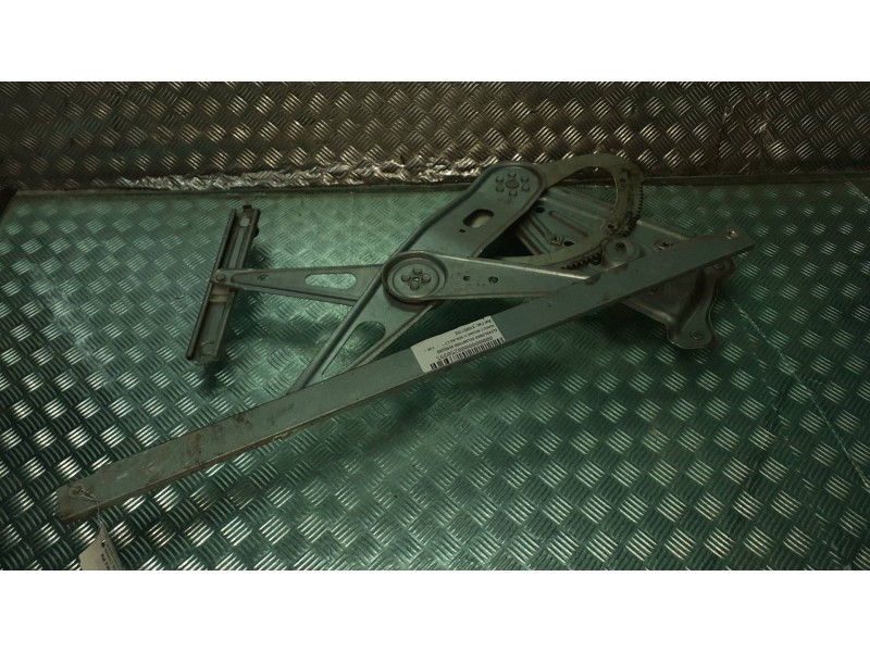 Recambio de elevalunas delantero derecho para renault megane iii berlina 5 p referencia OEM IAM 910851102 966036102 MANUAL