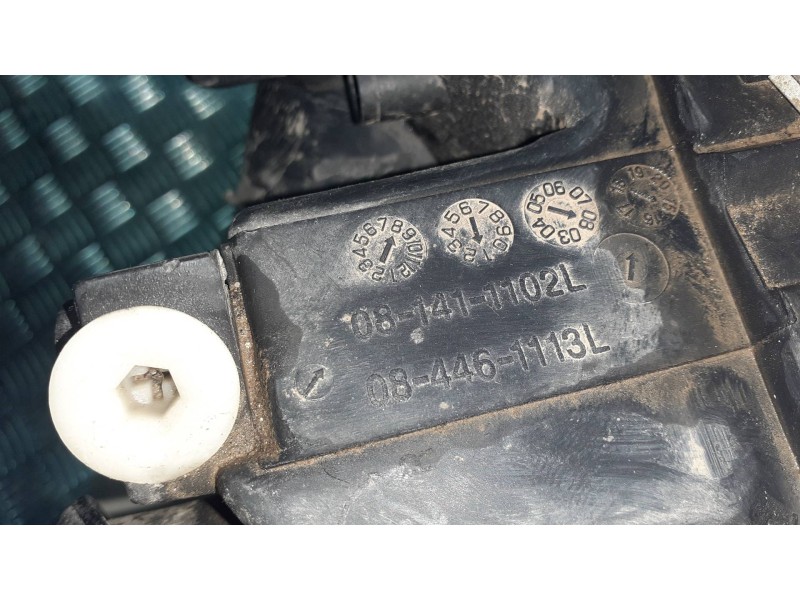 Recambio de faro izquierdo para audi a6 berlina (4b2) referencia OEM IAM 081411102L 151411102L 