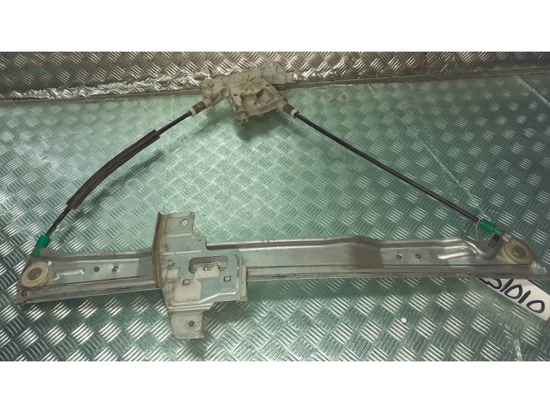 Recambio de elevalunas delantero izquierdo para peugeot 407 referencia OEM IAM 9644893580AVG 994326102 SIN MOTOR