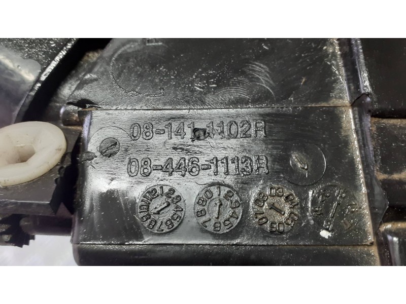 Recambio de faro derecho para audi a6 berlina (4b2) referencia OEM IAM 151411102R 084461113R 