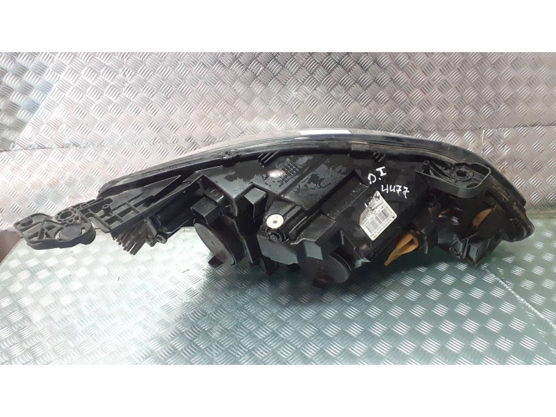 Recambio de faro izquierdo para peugeot 308 referencia OEM IAM 98169906  