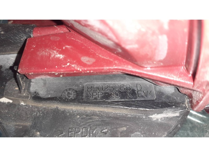 Recambio de piloto trasero derecho para citroen c5 berlina referencia OEM IAM 9632646680  