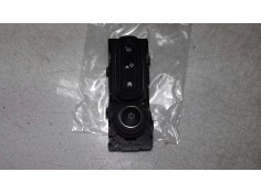 Recambio de mando multifuncion para renault captur xmod referencia OEM IAM   