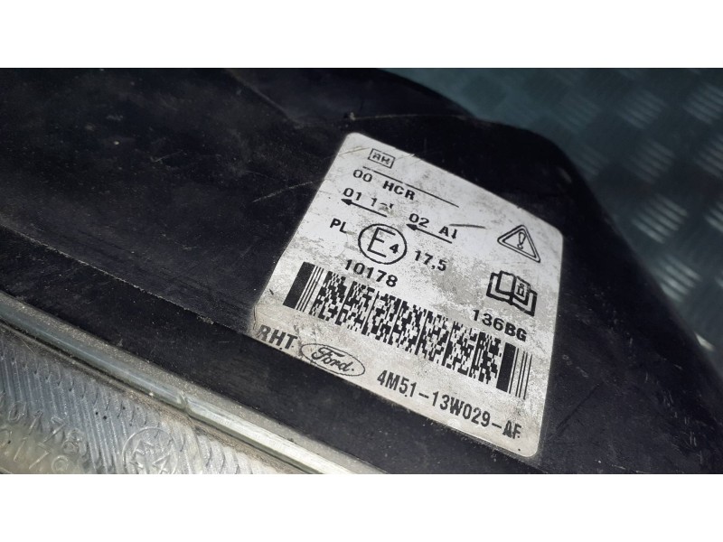 Recambio de faro derecho para ford focus berlina (cap) referencia OEM IAM 4M5113W029AF  