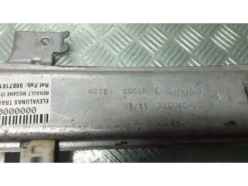 Recambio de elevalunas trasero izquierdo para renault megane iii berlina 5 p referencia OEM IAM 968718101G 827210008R 920040100