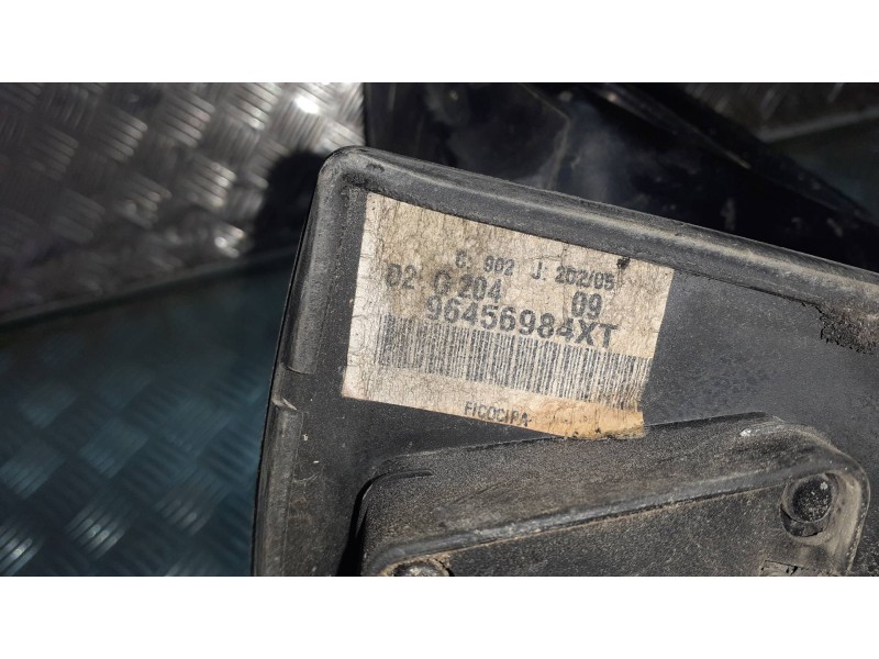 Recambio de retrovisor izquierdo para peugeot 407 referencia OEM IAM 96456984XT  ELECTRICO