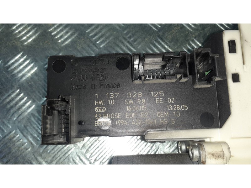 Recambio de motor elevalunas delantero izquierdo para peugeot 407 referencia OEM IAM 0130822200 994650102 1137328125