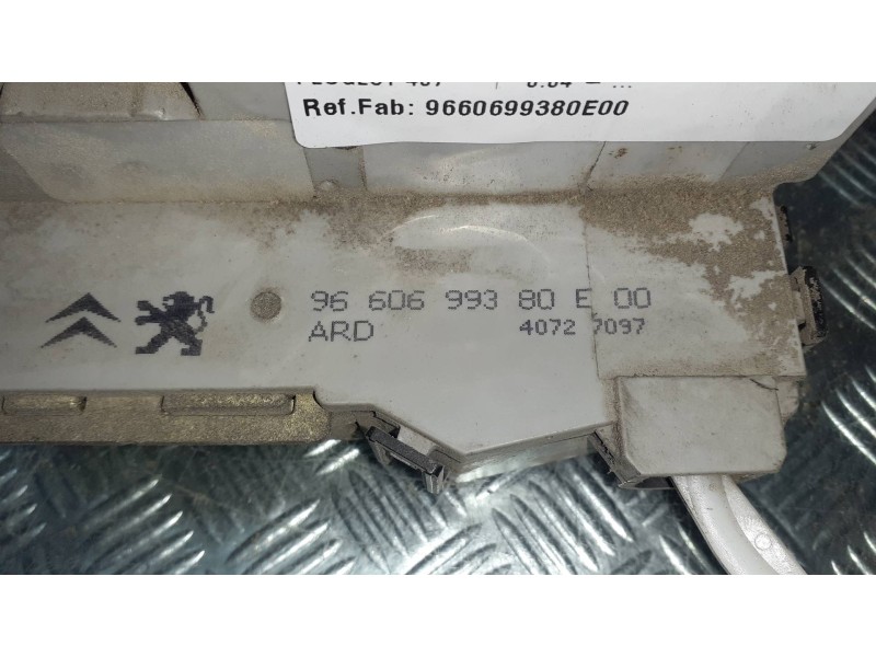 Recambio de cerradura puerta trasera derecha para peugeot 407 referencia OEM IAM 9660699380E00 40727097 