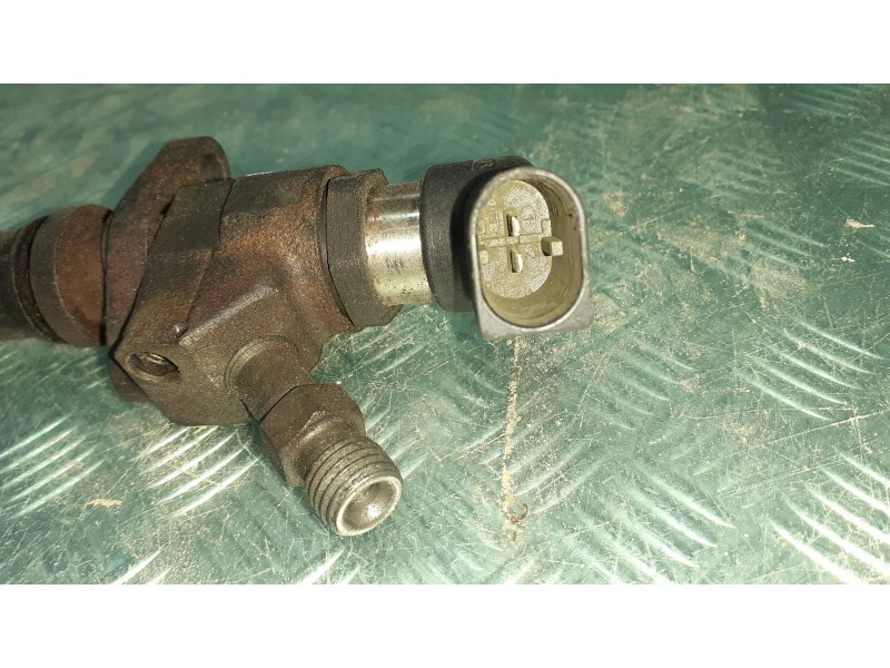 Recambio de inyector para peugeot 407 referencia OEM IAM 9657144580 EG1740886  Recambio de inyector para peugeot 407 referencia OEM IAM 9657144580 EG1740886