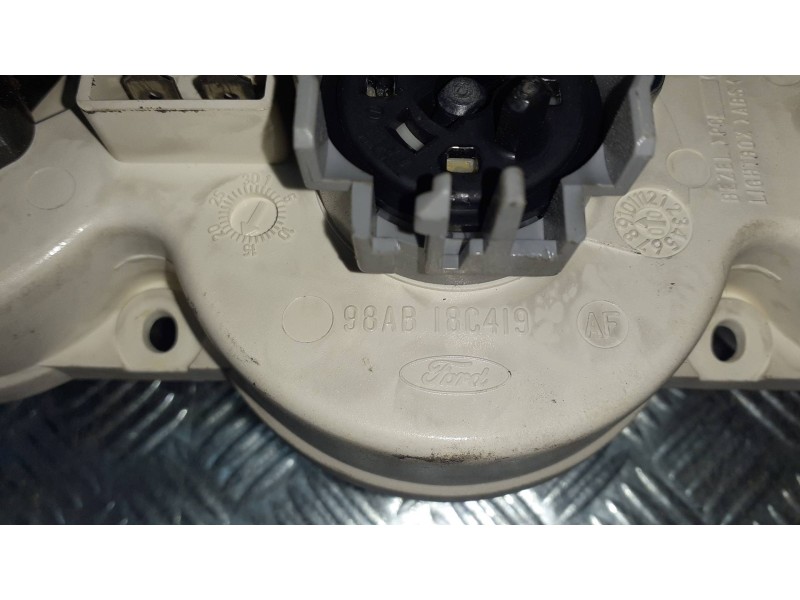 Recambio de mando calefaccion / aire acondicionado para ford focus berlina (cak) referencia OEM IAM 98AB18C419  