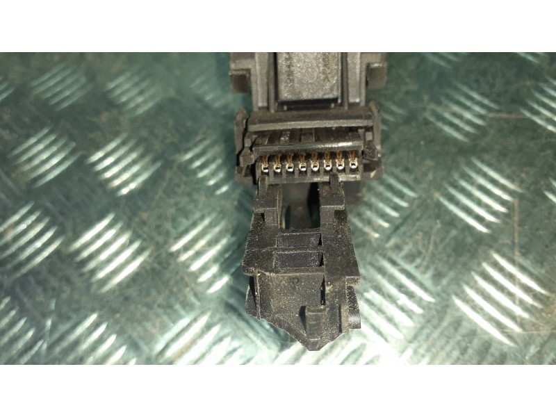 Recambio de mando multifuncion para peugeot 307 (s1) referencia OEM IAM 96413388ZL 9643454880 34472001