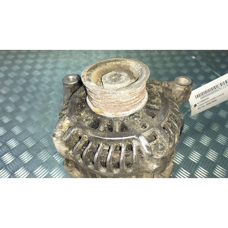 Recambio de alternador para citroen xsara picasso 2.0 hdi sx referencia OEM IAM 9638275880 A005TA6291G 12V
