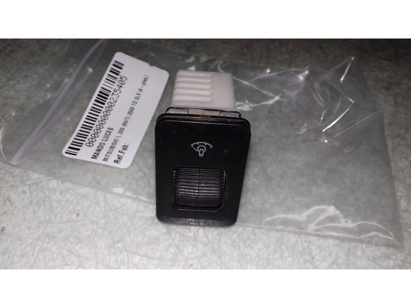 Recambio de mando luces para mitsubishi l 200 (k6/7) 2500 td glx (4-ptas.) referencia OEM IAM  4K03 