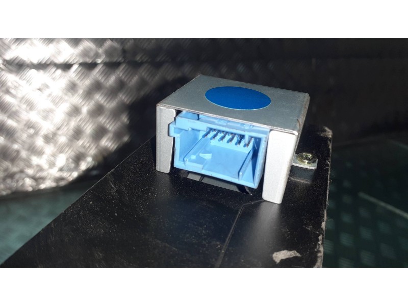 Recambio de sistema audio / radio cd para peugeot 407 referencia OEM IAM 9647427980 CLARION CDC4 SISTEMA DVD