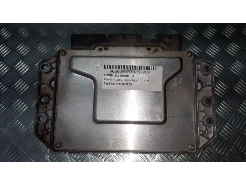Recambio de centralita motor uce para renault scenic ii authentique referencia OEM IAM 8200321263 215842882A 8200387138