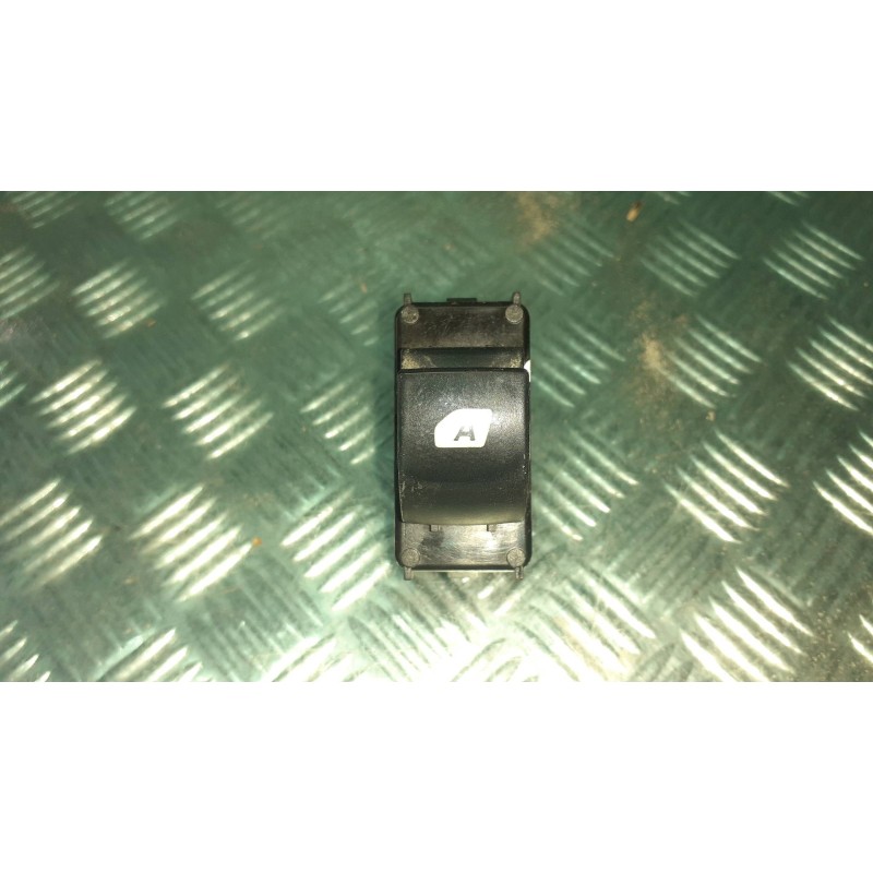 Recambio de mando elevalunas delantero izquierdo para citroen berlingo cuadro referencia OEM IAM 966955077  4 PINES