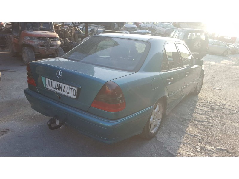 mercedes-benz clase c (w202) berlina del año 1997