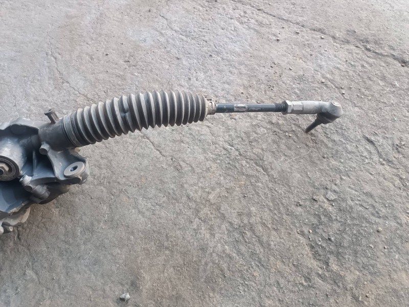 Recambio de cremallera direccion para volkswagen golf vii lim. referencia OEM IAM 5Q0909144T 7805501720 ELECTRICA