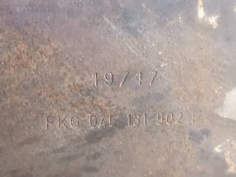 Recambio de filtro de particulas para volkswagen golf vii lim. referencia OEM IAM 04L131733D 5Q0131705M 041131902