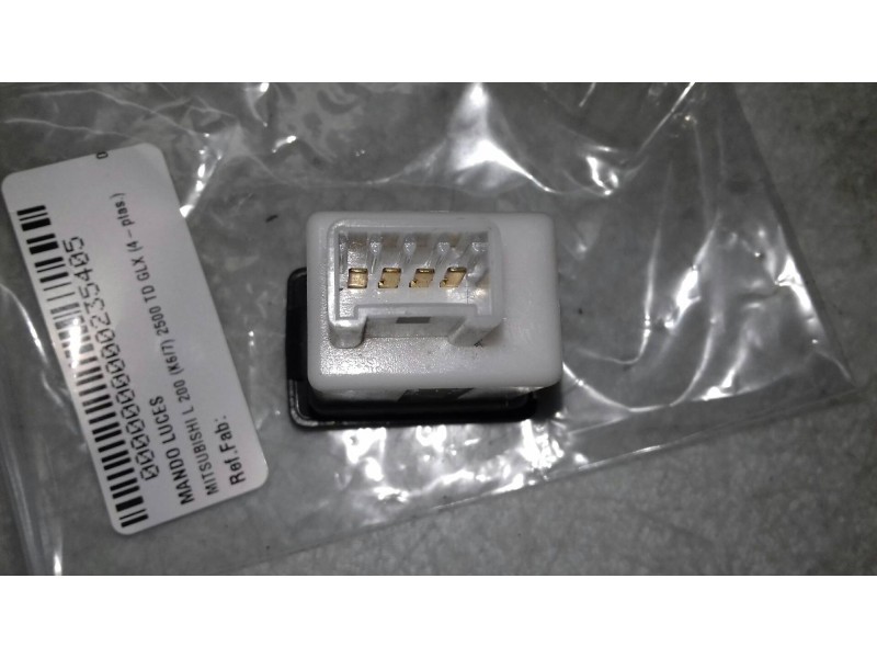 Recambio de mando luces para mitsubishi l 200 (k6/7) 2500 td glx (4-ptas.) referencia OEM IAM  4K03 