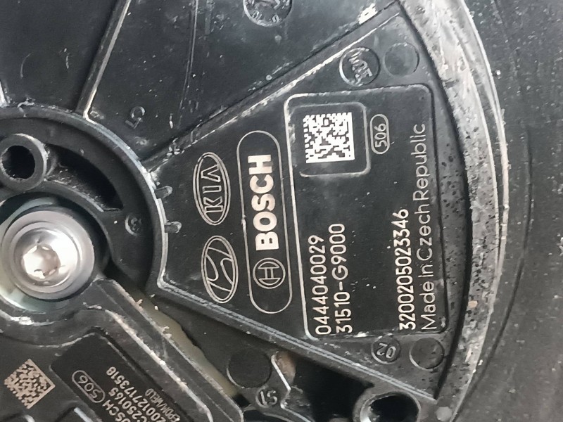 Recambio de deposito adblue para kia xceed referencia OEM IAM 31500J7900  