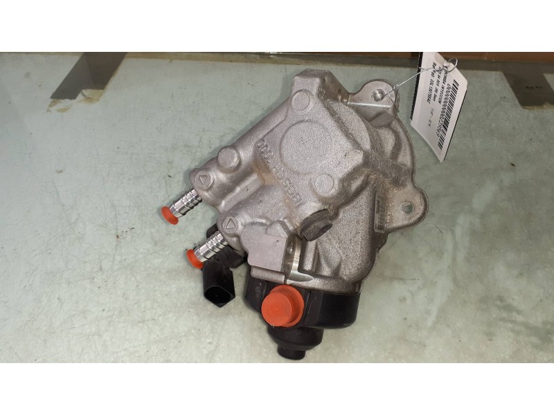 Recambio de bomba inyeccion para audi a4 ber. (b8) basis referencia OEM IAM 03L130755AC 0445010529 BOSCH