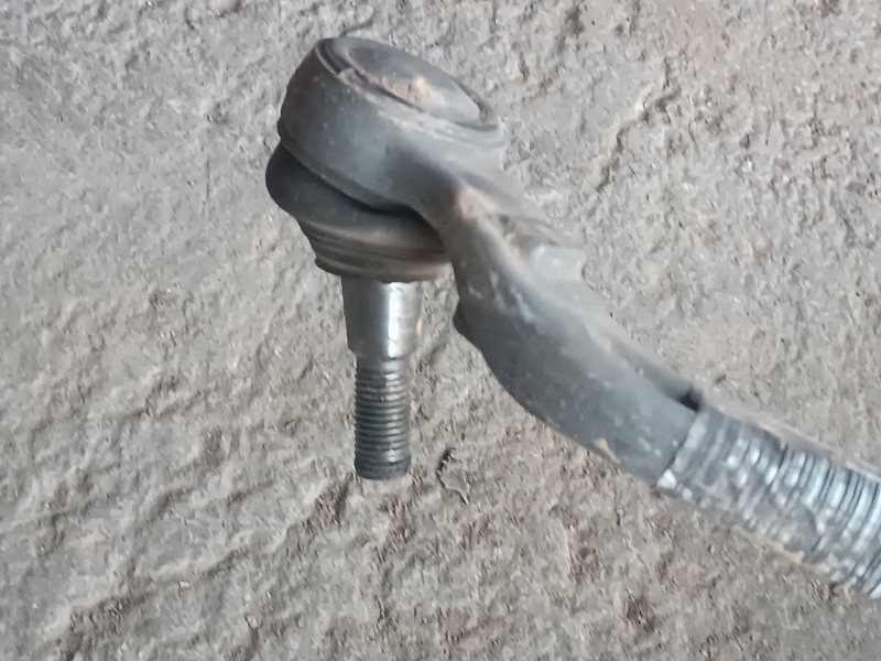 Recambio de cremallera direccion para peugeot 308 referencia OEM IAM F80000241900 5WK67004B ELECTRICA