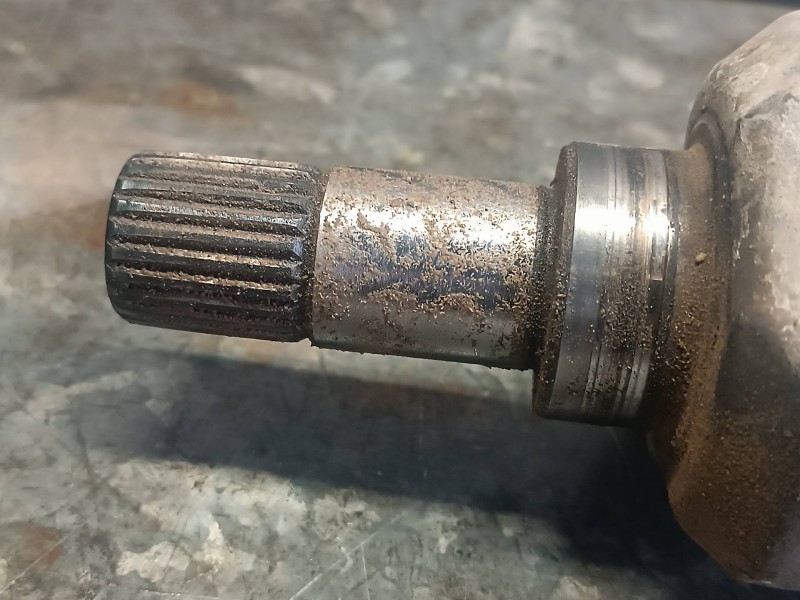 Recambio de transmision delantera izquierda para citroen berlingo cuadro referencia OEM IAM 9637117780 8MN04 