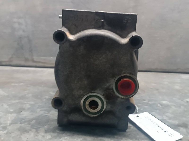 Recambio de compresor aire acondicionado para ford fiesta berlina referencia OEM IAM 96FW190629AE  