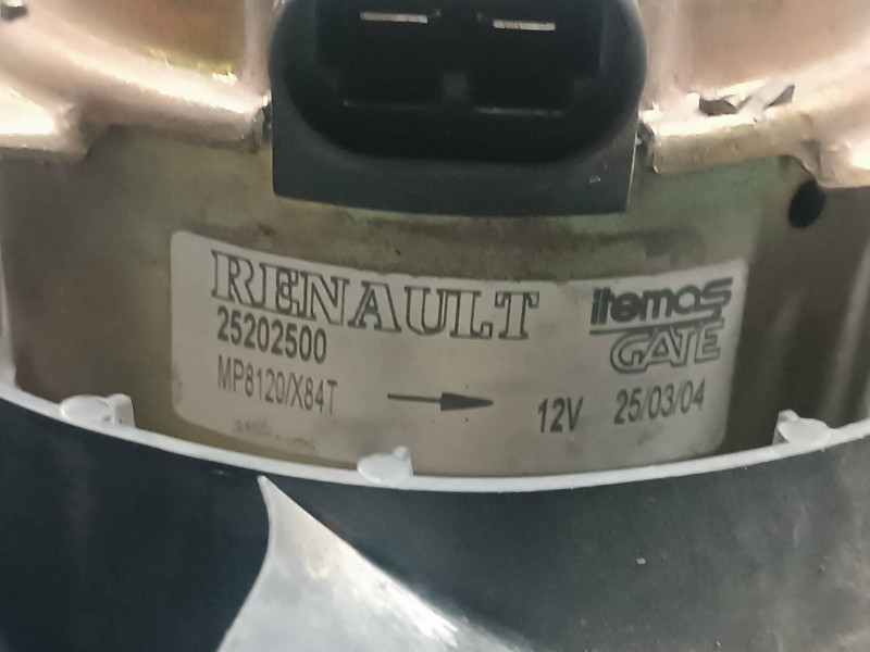 Recambio de electroventilador para renault megane ii classic berlina referencia OEM IAM 25202500 GATE CONECTOR 2 PINES