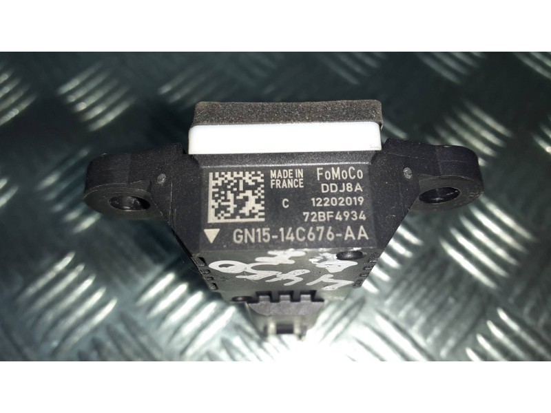 Recambio de sensor para ford ecosport (cr6) referencia OEM IAM GN1514C676AA 72BF4934 12202019