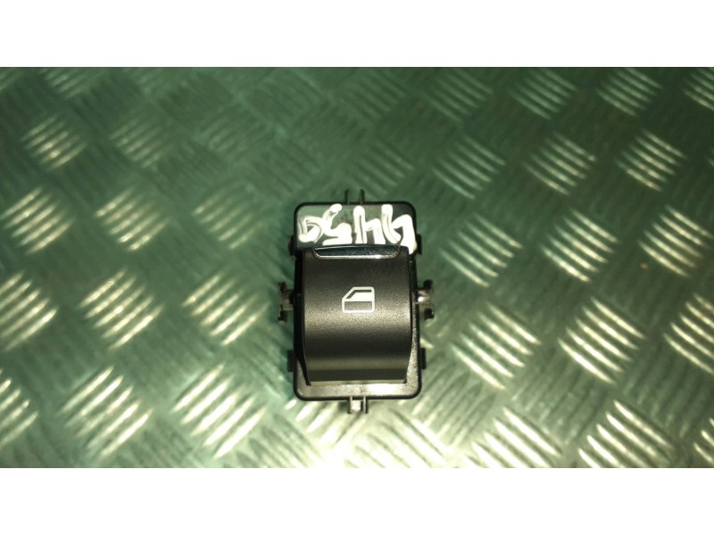 Recambio de mando elevalunas trasero izquierdo para ford ecosport (cr6) referencia OEM IAM 20191017A DG9T14529ABW 