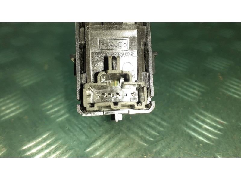 Recambio de mando elevalunas trasero izquierdo para ford ecosport (cr6) referencia OEM IAM 20191017A DG9T14529ABW 