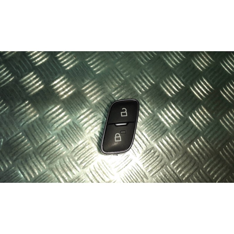 Recambio de mando bloqueo puertas para ford ecosport (cr6) referencia OEM IAM F1ET14017AB  