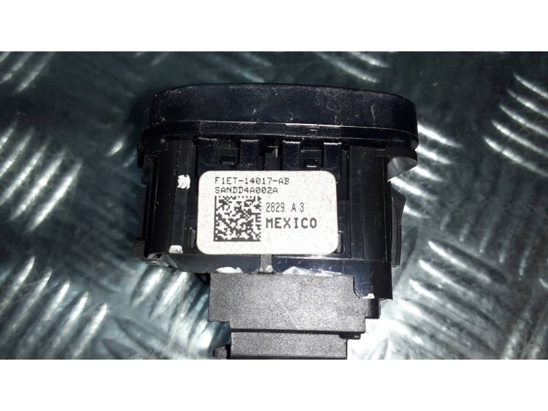 Recambio de mando bloqueo puertas para ford ecosport (cr6) referencia OEM IAM F1ET14017AB  