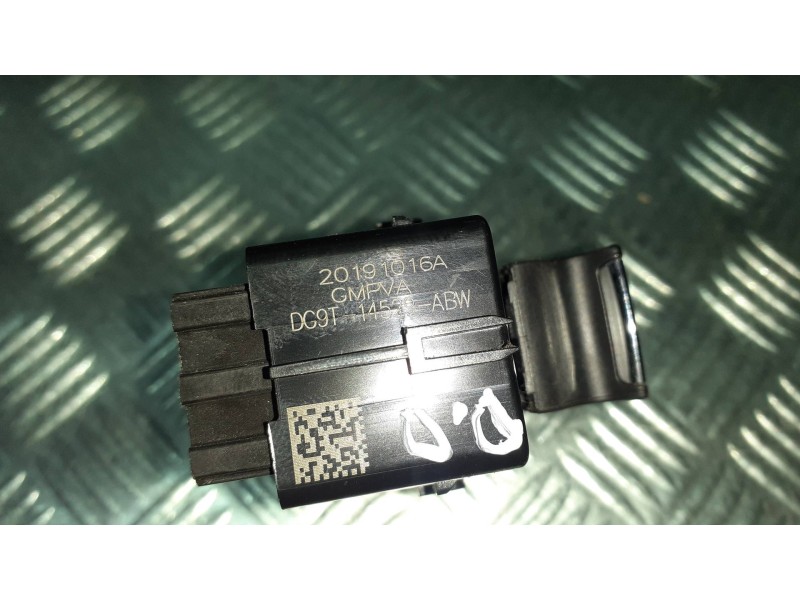 Recambio de mando elevalunas delantero derecho para ford ecosport (cr6) referencia OEM IAM 20191016A DG9T14529ABW 